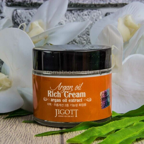 [JIGOTT] Крем омолаживающий с экстрактом арганового масла (Argan Rich Cream), 70 мл.